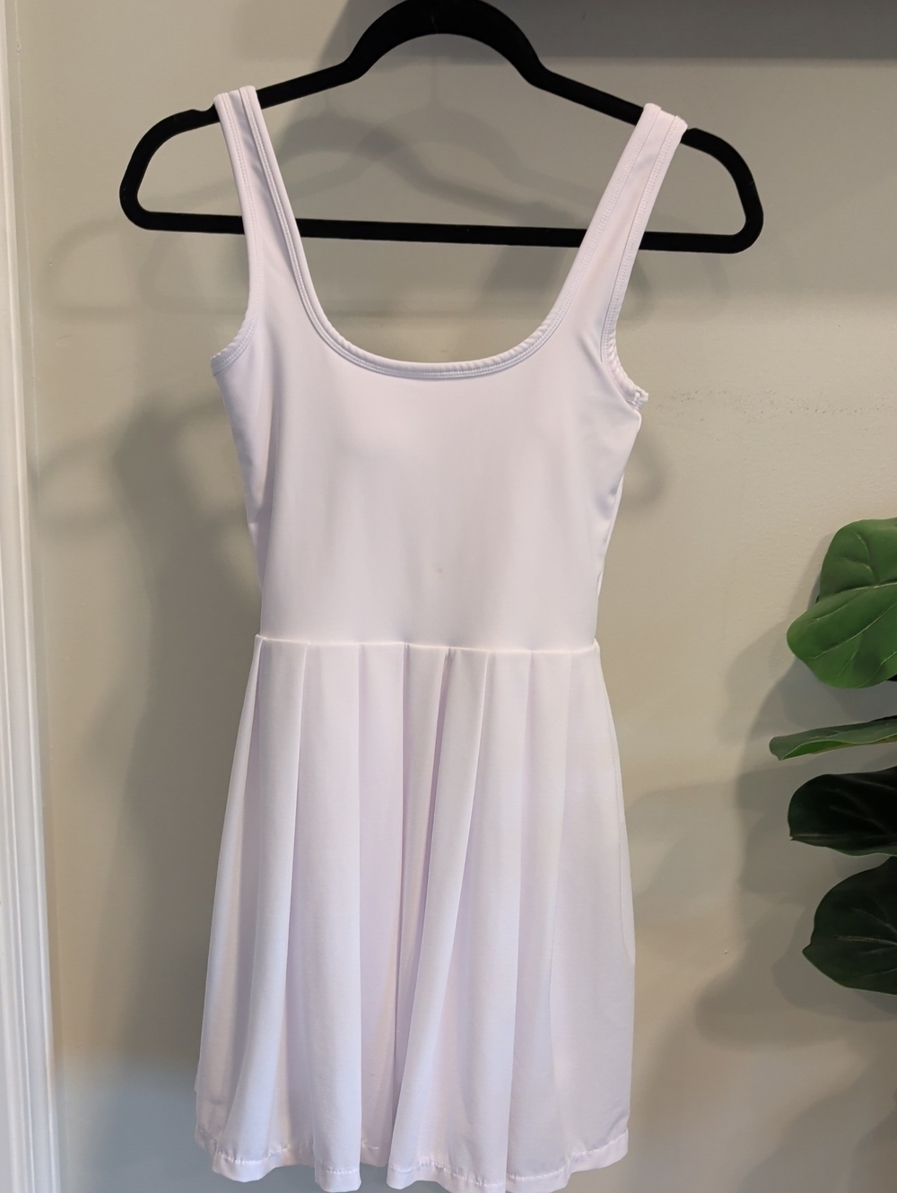 White Scoop Neck Mini Dress with Pleated Skirt